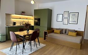 Flora Apartments Sarande